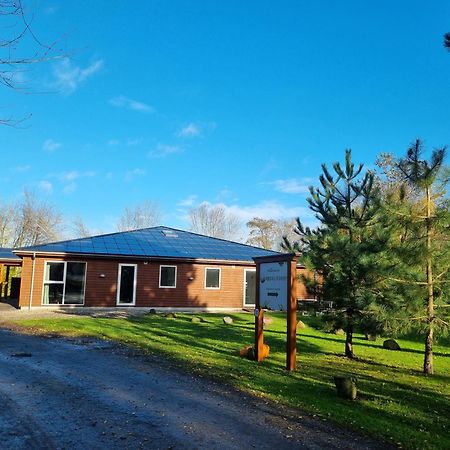Feriebyens Bed & Breakfast Rodvig Bagian luar foto