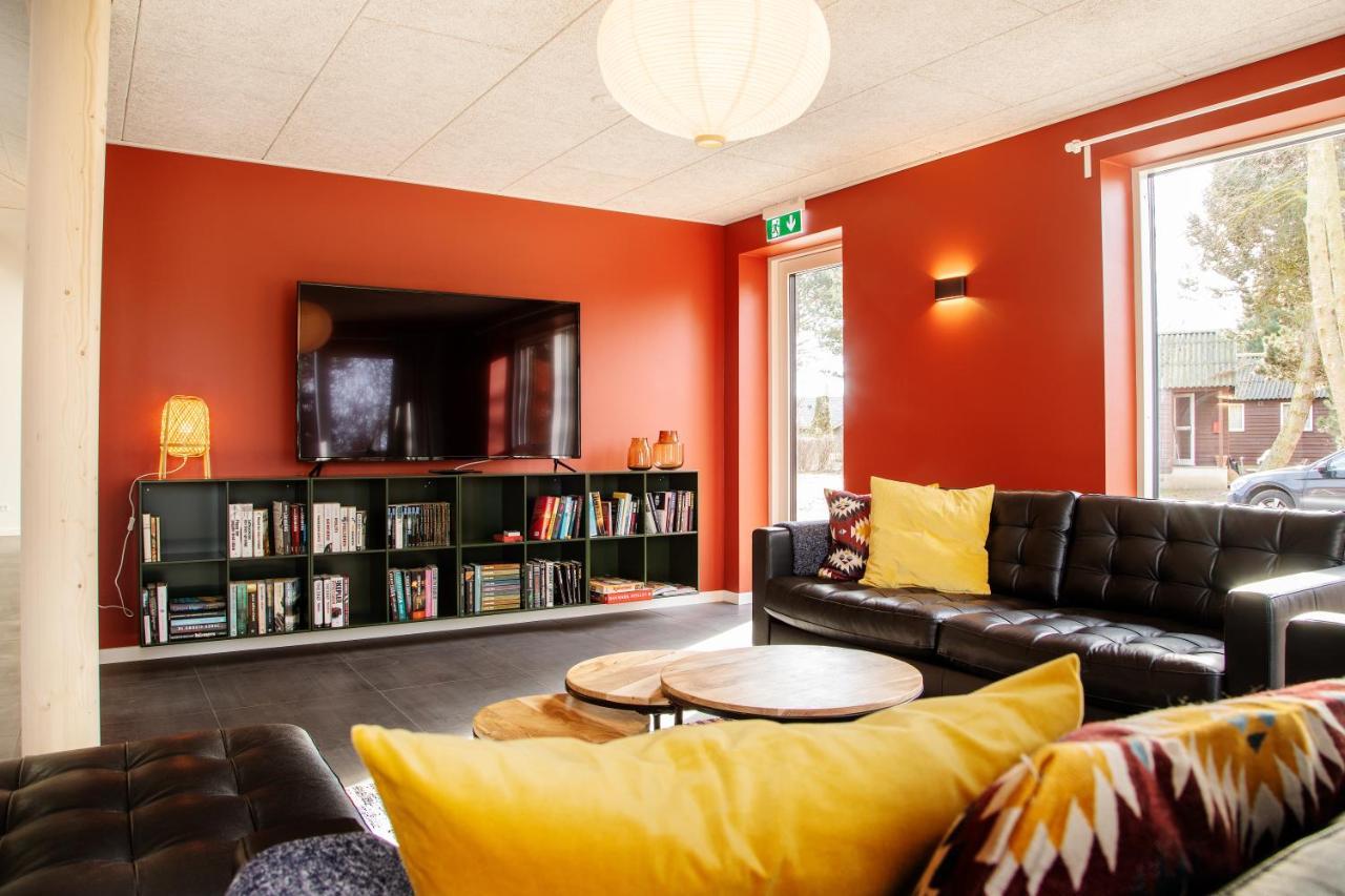 Feriebyens Bed & Breakfast Rodvig Bagian luar foto
